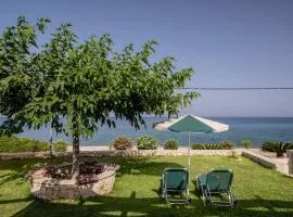 Orianthi's Beachfront Home