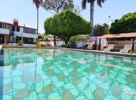 Finca Taino. Hermosa casa con alberca，位于休特佩克的酒店