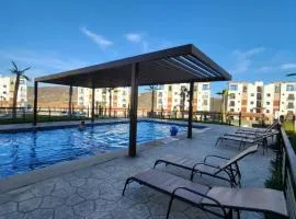 Mar Báltico - Piscina y Confort, cerca del Valle de Guadalupe