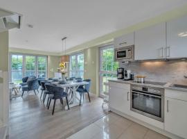 Haus-Alster-2，位于韦斯特兰的带热水浴缸的酒店