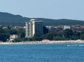 Perla Sun Beach Hotel - All Inclusive，位于普里莫尔斯科的酒店