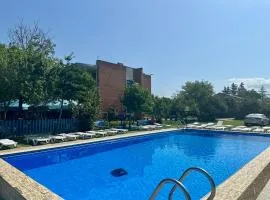 Napoli Nataxtari hotel,pool,bar,kamping