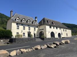 Gîte-Auberge du Pont de Lanau，位于讷韦格利斯的酒店