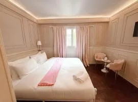 X CASA Sukhumvit 11 BTS Nana คาซ่า สุขุมวิท 11 BTS นานา