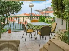 2 Bedroom Gorgeous Apartment In Podgora