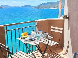 Appartamento Blu Mare，位于特乌拉达的酒店