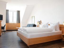 Self-Check-in Hotel VinoQ Mistelbach，位于米斯特尔巴赫的酒店