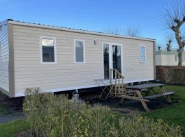 Vakantiepark Klein Strand - Cottage 6p，位于亚贝克的酒店