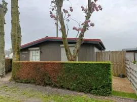 Vakantiepark Klein Strand - Luxe Houten Chalet