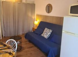 Studio 4 personnes au Cap-d'Agde，位于阿格德的酒店