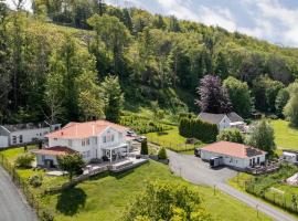 Hills Cottage，位于格兰纳的木屋