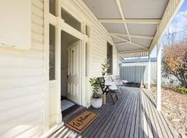 The Parade - Mansfield - Sleeps 8