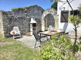 La Casa Gotica - 5815，位于伊斯拉的酒店