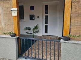 Apartment Lela - self check-in and check-out，位于奥托查茨的酒店