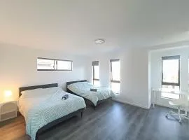 Spacious and Modern Family Room with Attached Bathroom - R97