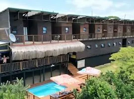 Sunrise Beach Lodge