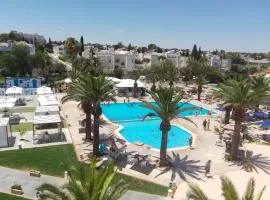 Golf Residence- Families and Couples Only