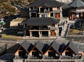 Himani Hill View Retreat，位于Pathyar的酒店