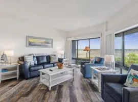 2BDR Waterfront in Captains Quarters with Shared Pool