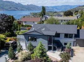 Newly renovated 2-bedroom, 1-bathroom suite with private entrance