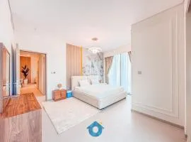 6810-Beautiful 2 BR Apt -Grande-Downtown