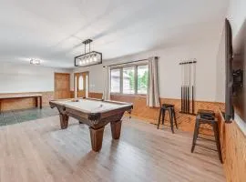 Lake Mary View Pickleball Paradise Penthouse Unit