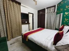 Kalkaji Hotel