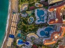 Arycanda Kirman Premium - Ultra All Inclusive，位于欧库卡拉的酒店