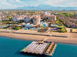 Kirman Belazur Resort & Spa，位于贝莱克的酒店