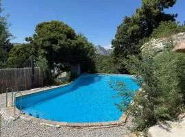 Domaine Le Rocher d Argent avec Piscine Extérieur ,Jacuzzi Intérieur et Salle de jeux