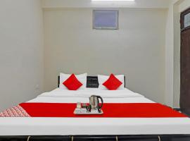 Hotel O Sunrise Inn，位于戈勒克布尔的酒店