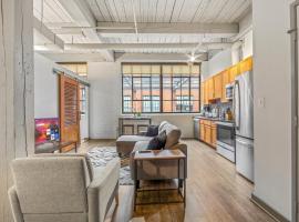 Central 1 BD Loft l Downtown l Parking l Sofa Bed