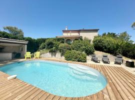 Grande Villa 6 personnes avec piscine dans un cadre verdoyant，位于Soyons的酒店