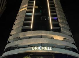 luxury Brickell Towers，位于蒂格雷的酒店