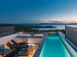 Beautiful Home In Njivice With Wifi