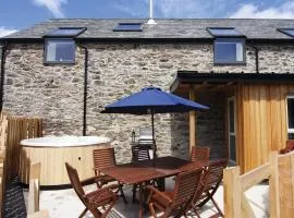 Smithy Barn - Hw7592
