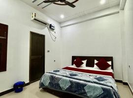 Welcome stay AC ROOM，位于Ayodhya的酒店