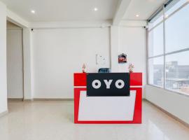 HOTAL O DREAM PALACE，位于戈勒克布尔的酒店