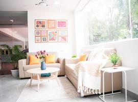 Olive Serviced Apartments - HICC Hyderabad，位于海得拉巴的公寓