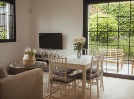 Apartamentos Santamarta，位于擞莫的酒店