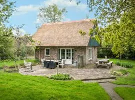 3 Bedroom Cozy Home In Paasloo