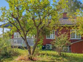 1 Bedroom Lovely Home In Nørre Alslev，位于Nørre Alslev的酒店