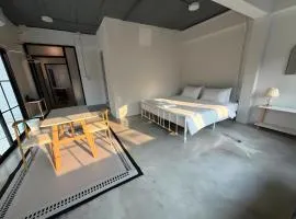 Yellow Place Sukhumvit Soi 2 - เยลโล เพลส สุขุมวิทซอย 2