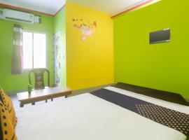OYO Sun Plaza Lodge，位于普里的酒店