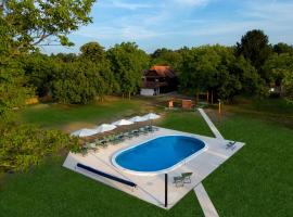 Amazing Home In Gusce With Sauna，位于Gušće的酒店