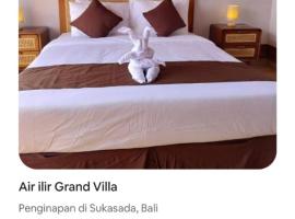 Air ilir grand villa，位于Gitgit的酒店