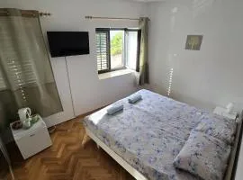 Aretha apartman i sobe