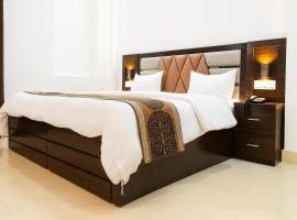 Varanasi Hotel Indra ! Inn ! Near Kashi Vishwanath Temple - Fully Air Conditioned Rooms - Free Wi-fi And Lift Facilities - A Luxurious Hotel In Varanasi