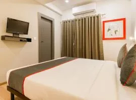 Townhouse South Tukoganj