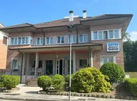 古银达尔酒店